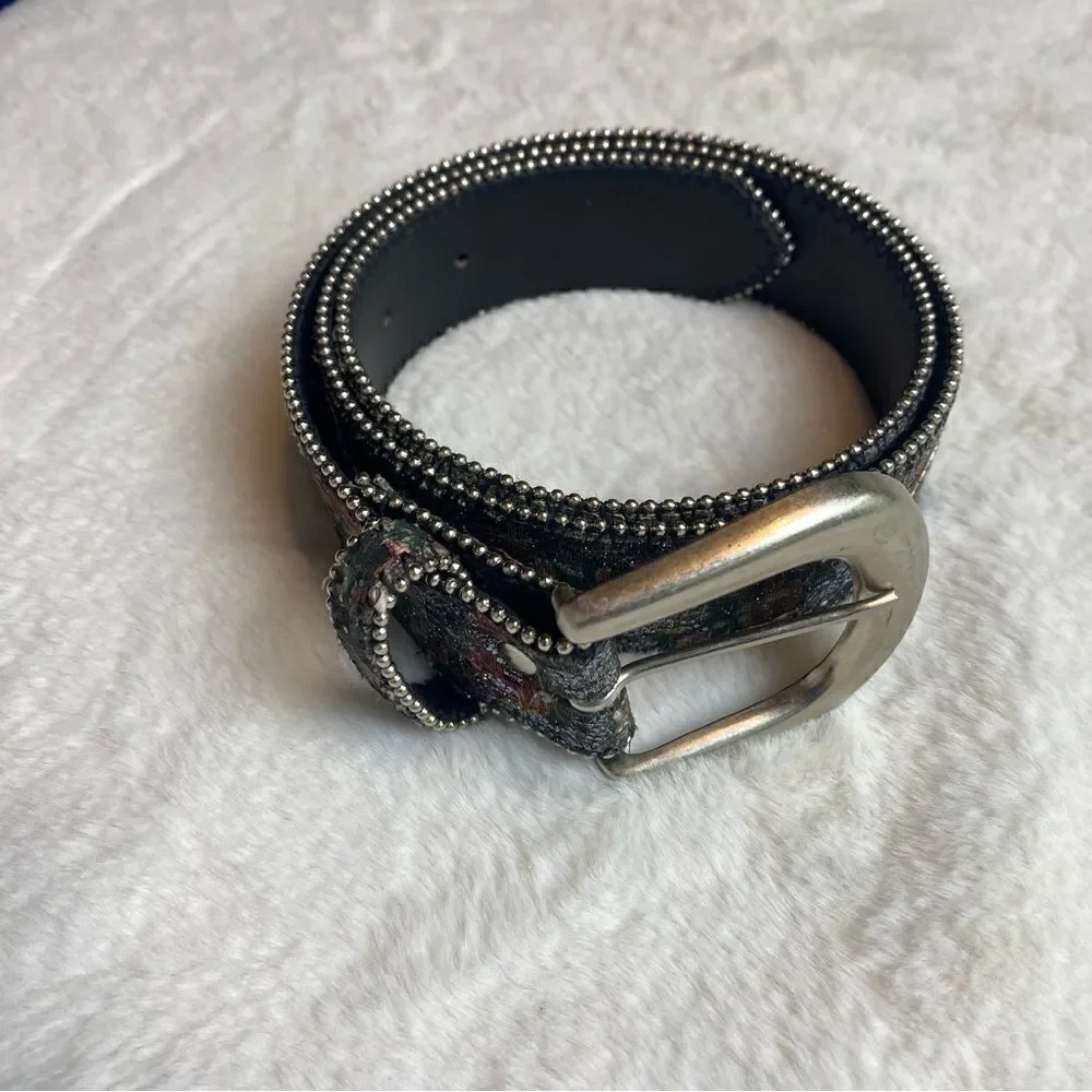 Floral Tapestry Glitzy Bonded Leather Belt Size Large